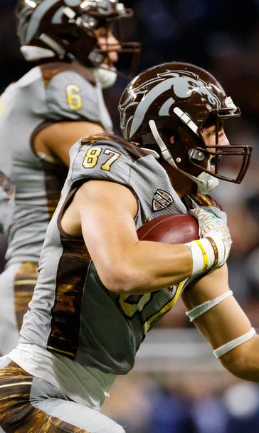 Broncos secure MAC title with 29-23 win over Ohio